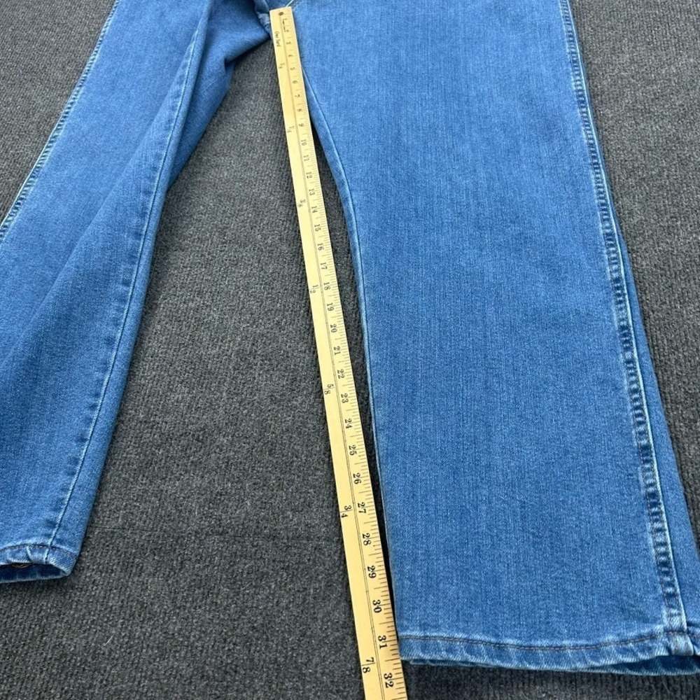 Wrangler Rugged Wear Jeans Mens 44x32 Blue Medium Wash Straight Denim Cowboy - Picture 7 of 12